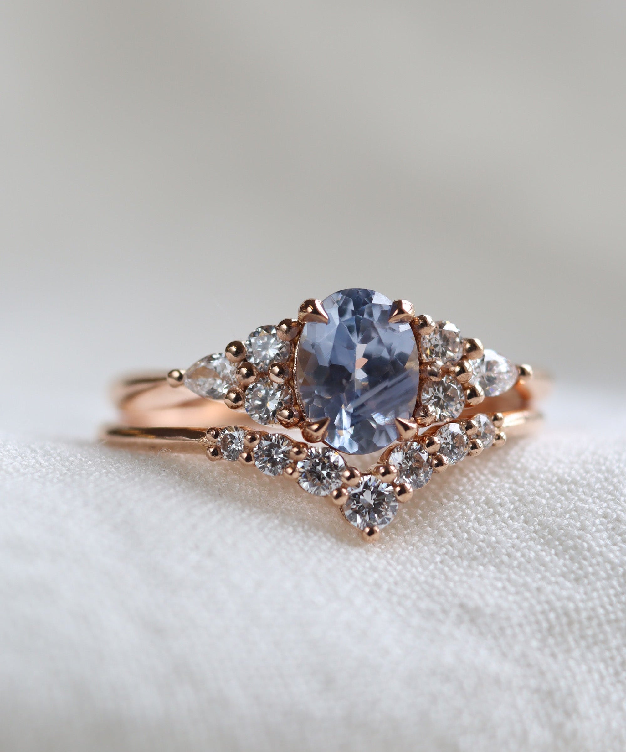 How to match a wedding band to your engagement ring: tips for your perfect pairing