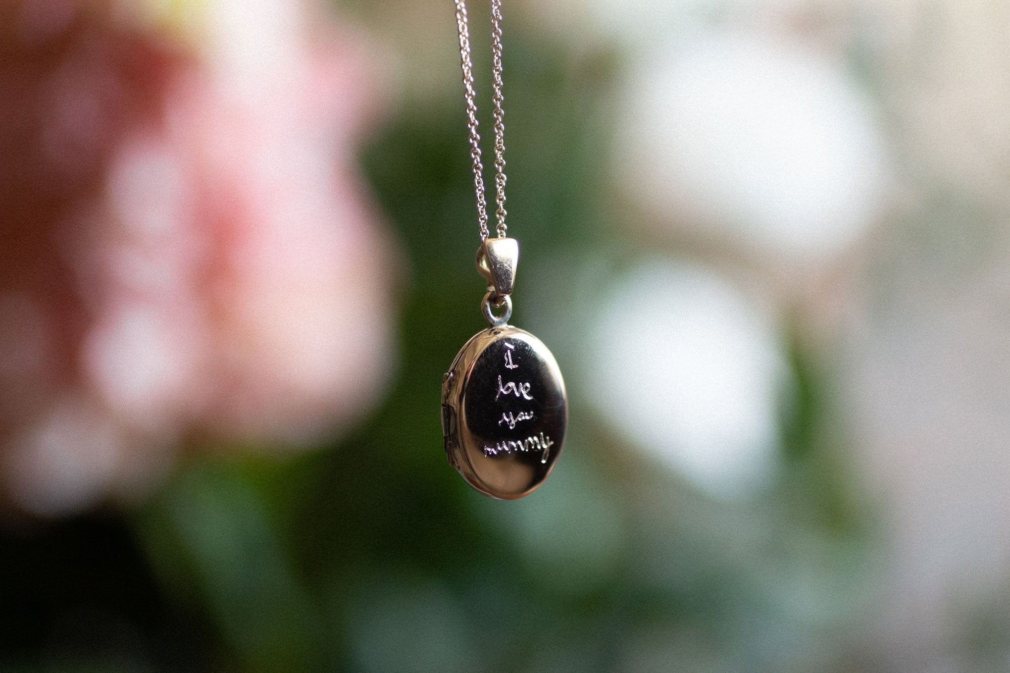 5 personalised Mother’s Day jewellery gift ideas