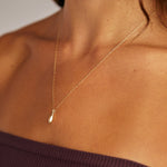 9ct Gold Dew Drop Pendant Necklace