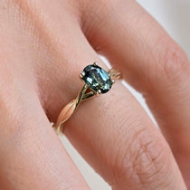 9ct Gold Entwined Green Bicolour Sapphire Solitaire Engagement Ring