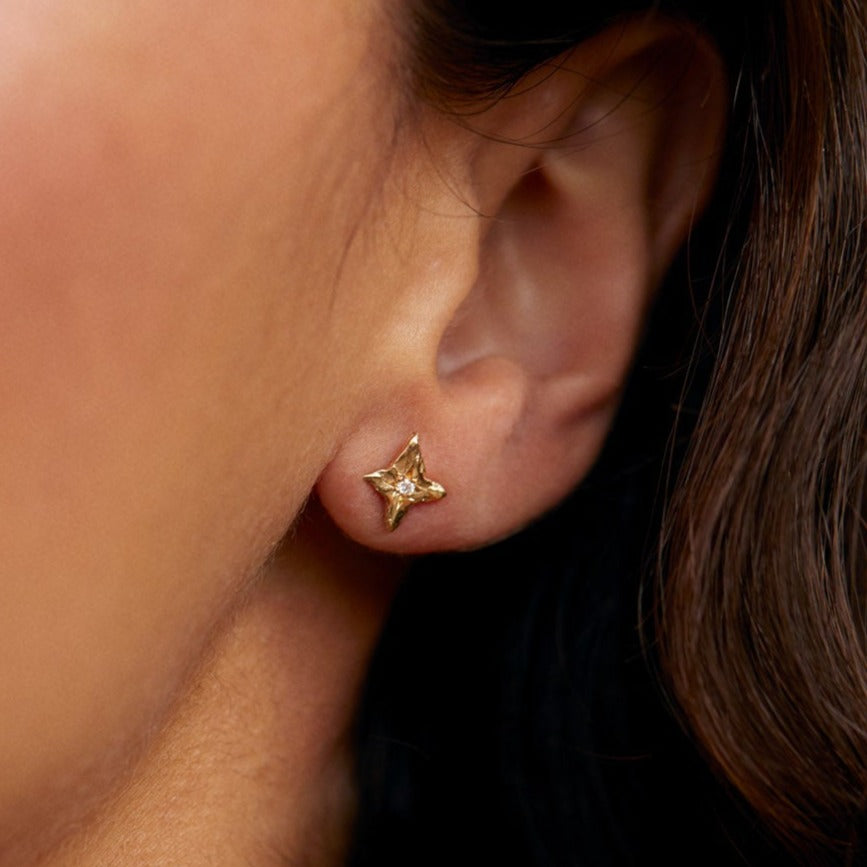 9ct Gold Star Studs with Diamond