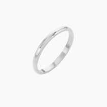 Platinum Delicate Wedding Ring